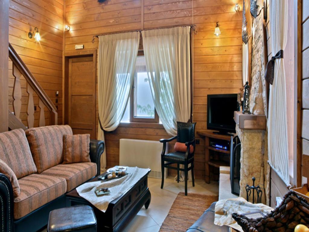 Feggarognemata Suites Ано-Трикала Номер фото